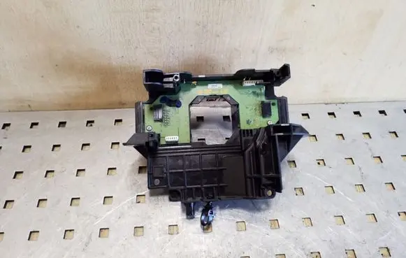Ford Focus Other devices BV6T13N064AG