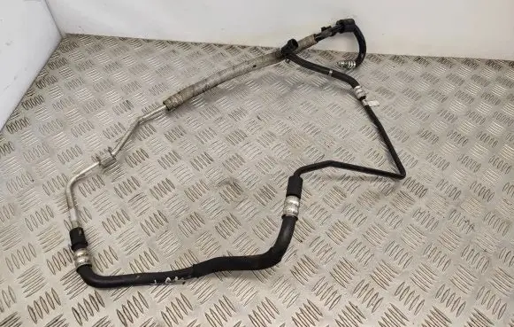 Volvo V60 Power steering hose/pipe/line 31329547