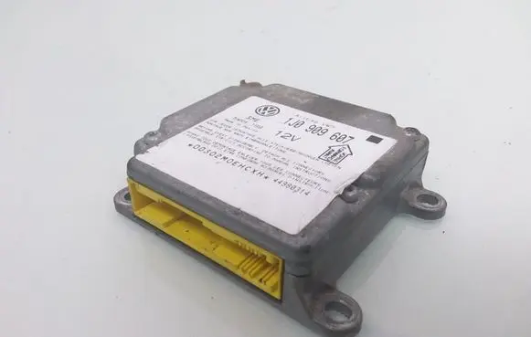 Volkswagen PASSAT B5 Airbag control unit/module 1J0909607 5WK4199