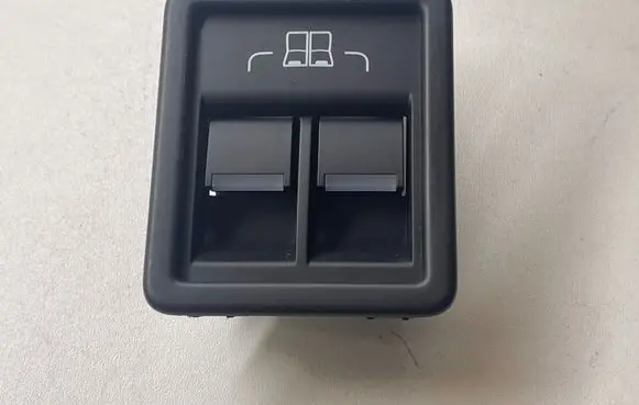 Land Rover Discovery 5 Seat control switch HY3214D340AC 19W161