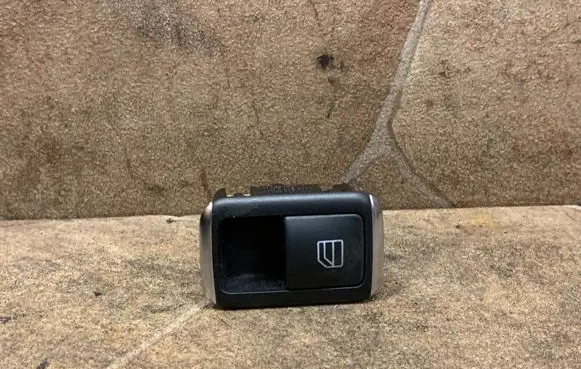 Mercedes-Benz GLS X166 Electric window control switch A2049058102