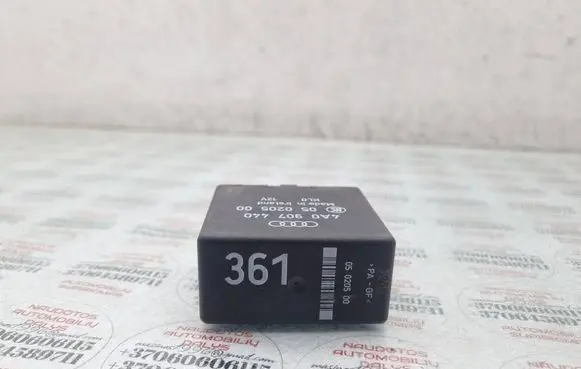 Volkswagen Sharan Window wiper relay 4A0907440