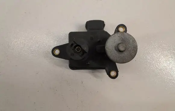 Hyundai Santa Fe Intake manifold valve actuator/motor 283812F000