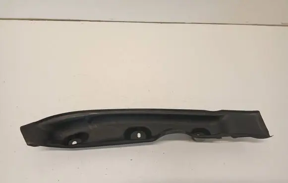 Volvo XC60 Fender end trim 32244541