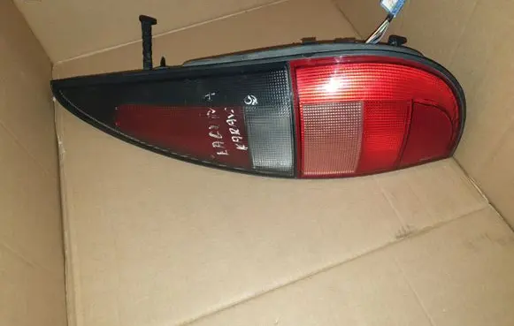 Renault Laguna I Rear/tail lights 2261