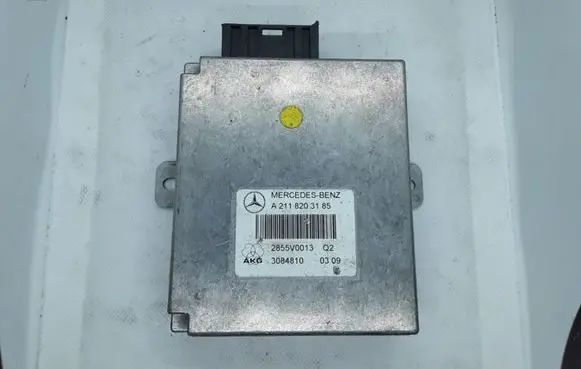 Mercedes-Benz E W211 Phone control unit/module A2118203185 2855V0013 3084810
