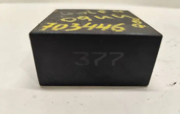 Volkswagen Golf IV Other relay 4B0955531A 72WA401