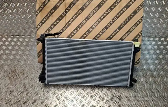 Fiat Panda II Coolant radiator 51872634