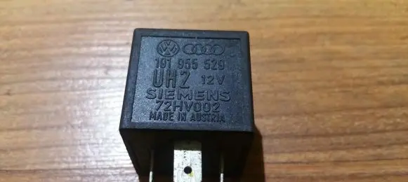 Volkswagen Golf II Other relay 191955529 72hv002
