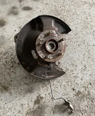 Honda CR-V Front wheel hub