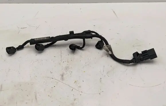Toyota Avensis T270 Fuel injector wires 8591884 RE33353781210