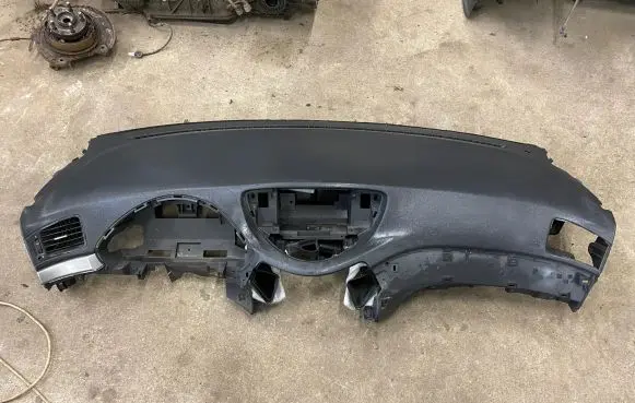 Subaru B9 Tribeca Dashboard 66050XA03A 66050XA03A9E