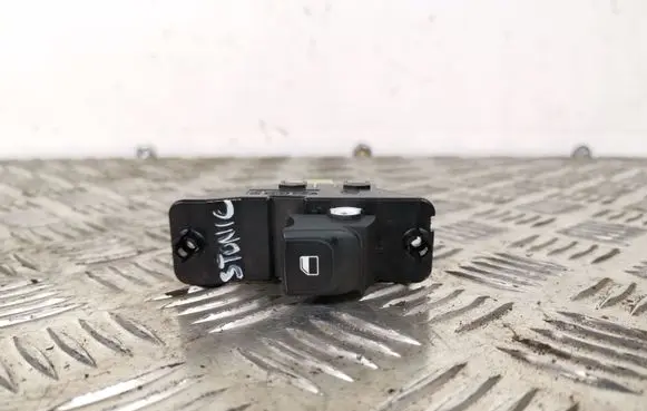 KIA Stonic Electric window control switch 93575H8500