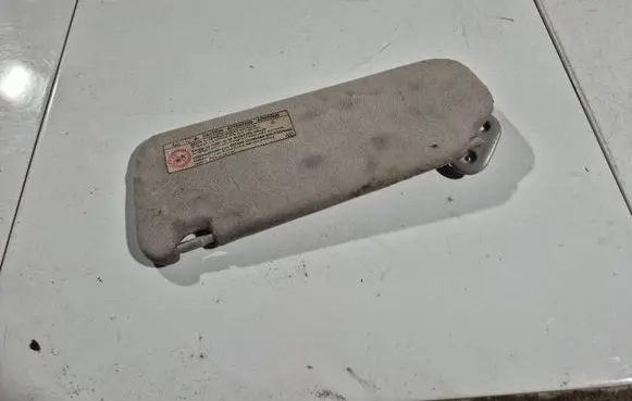 Toyota Corolla E120 E130 Sun visor