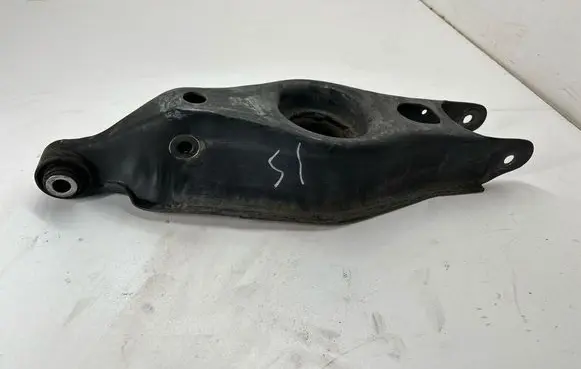 Dodge Challenger Rear upper control arm/wishbone 68229216AB
