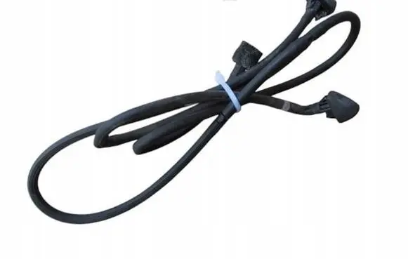 Mazda CX-5 Windshield washer spray nozzle 