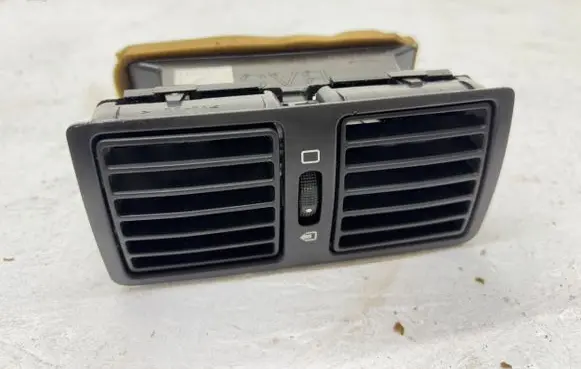 Peugeot 407 Dash center air vent grill 9644588377