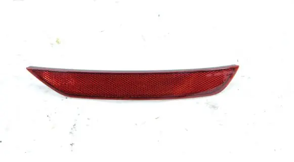 Audi Q2 - Front reflector 81A945105