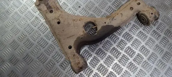 Opel Vectra B Front lower control arm/wishbone