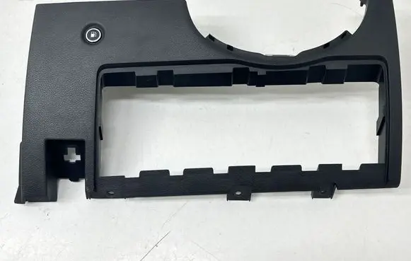 Dodge Durango III Dashboard lower bottom trim panel P01746003BL 000167815