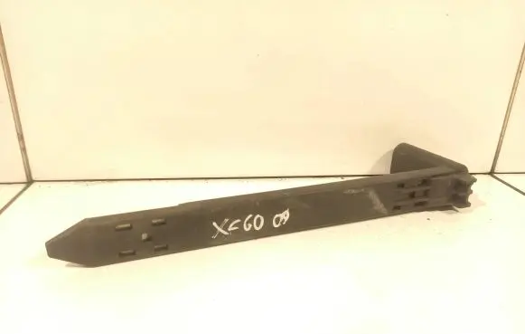 Volvo XC60 Headlight/headlamp mounting bracket 30763154 8907554