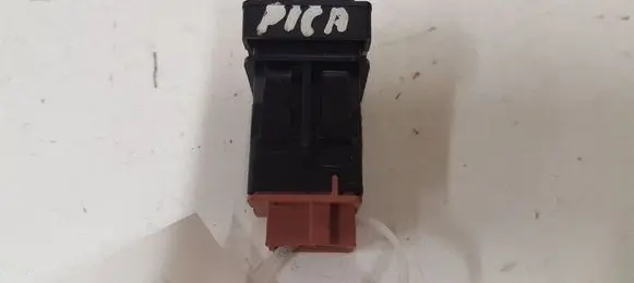 Citroen C4 Grand Picasso Fuel tank opening switch 96530658XT