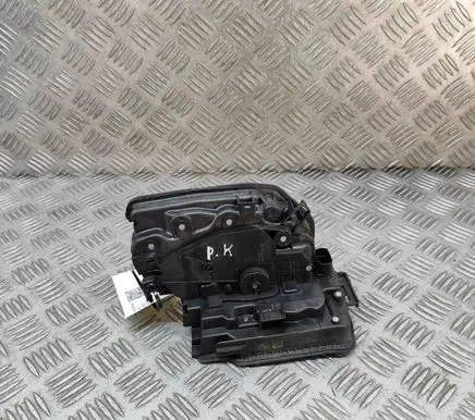 BMW X6 F16 Coupe door lock (next to the handle) 7362791