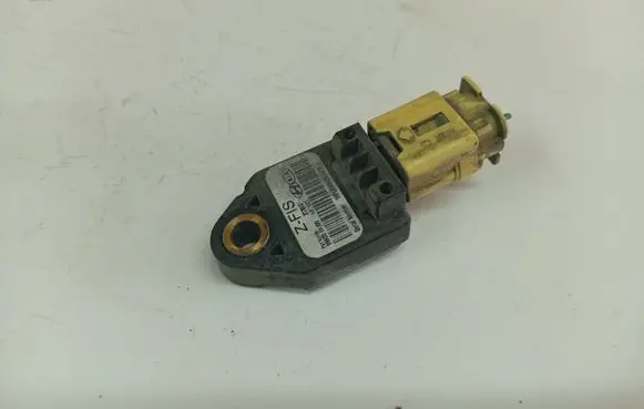 KIA Ceed Airbag deployment crash/impact sensor 959201H100
