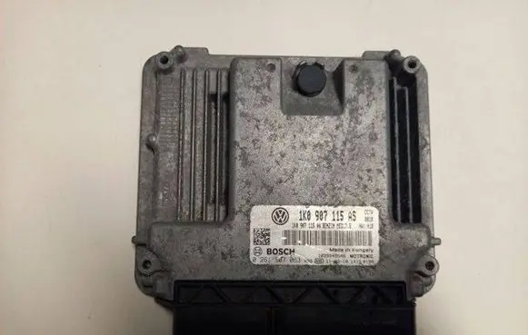Volkswagen Golf VI Engine control unit/module 1K0907115AS 1K0907115AA 0261S07063