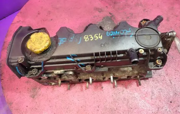 Opel Vectra C Engine head 55193091