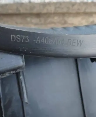 Trunk/boot sill cover protection