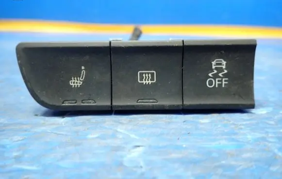 Audi A1 Seat heating switch 8X0959673A
