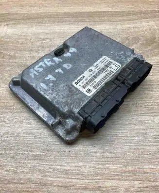 Opel Astra H Engine control unit/module ECU 90589736 0281001670