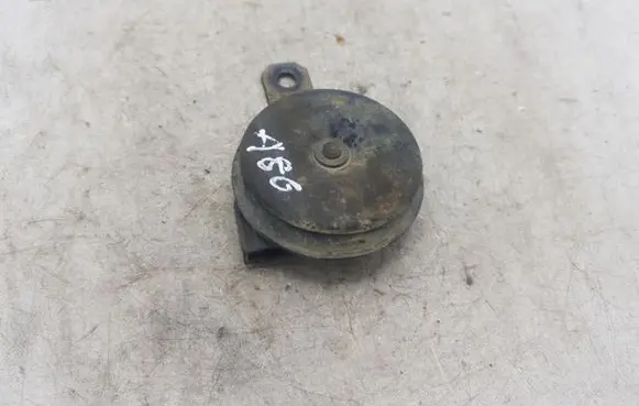 Toyota Land Cruiser (HDJ90) Horn signal NOCODE