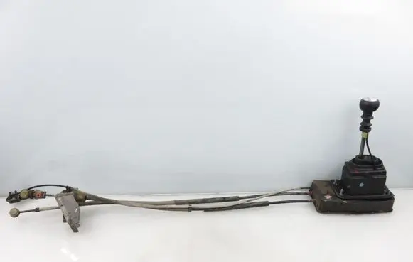 Peugeot 407 Gear shifter/selector 