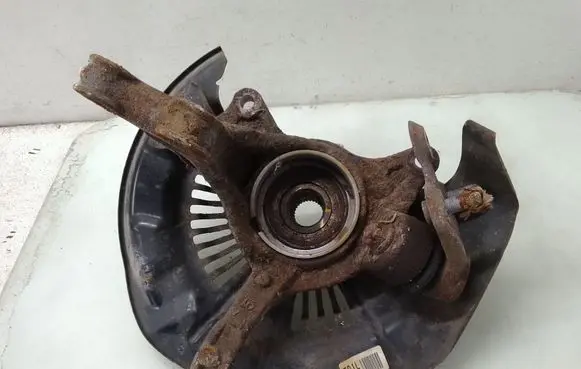Lexus RX 450H Front wheel hub spindle knuckle