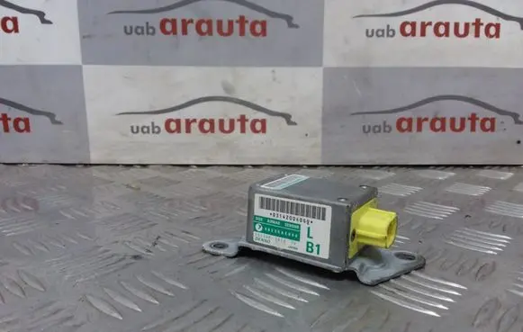 Subaru Legacy Airbag deployment crash/impact sensor 98235AE090 2523001420 031420040GU