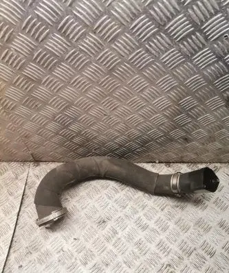 Audi A4 S4 B8 8K Intercooler hose/pipe 8k0145739t