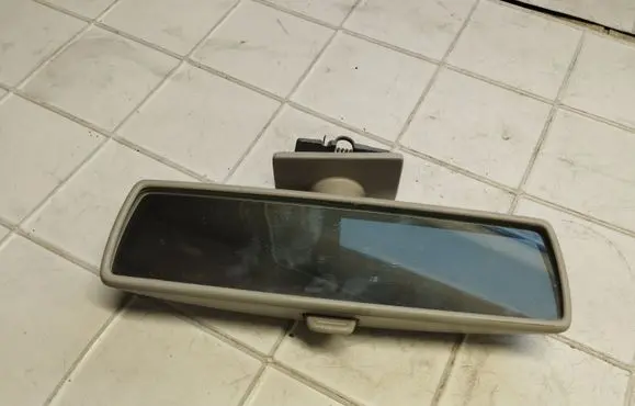 Volkswagen Touran I Rear view mirror (interior) 010749