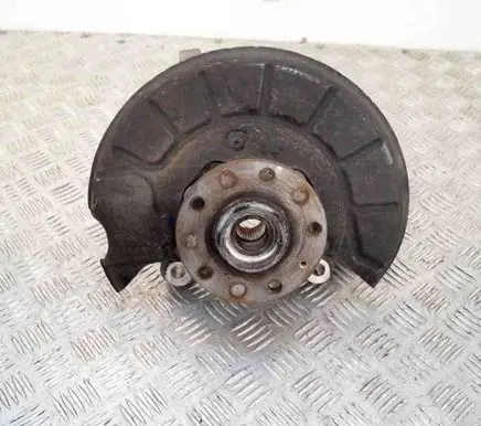 Volkswagen PASSAT CC Front wheel hub