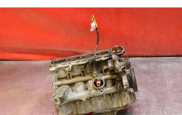 Nissan Micra Engine block CR12
