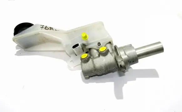 Nissan Qashqai Master brake cylinder 0204Y24277