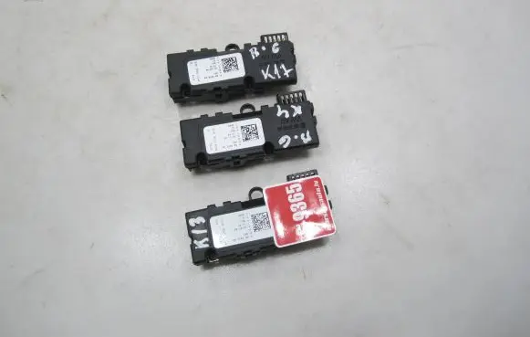 Volkswagen PASSAT B6 Steering angle sensor 3C0959654