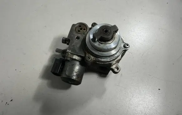 Fuel injection high pressure pump