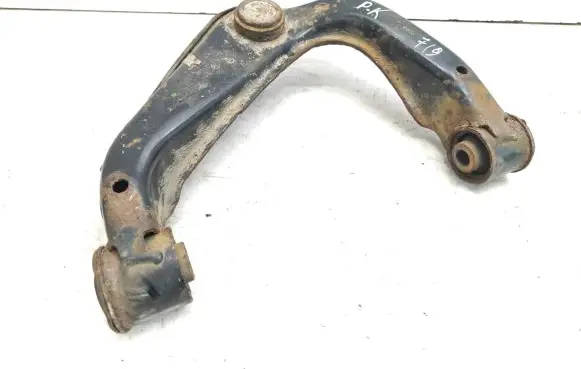 Nissan Pathfinder R51 Front lower control arm/wishbone