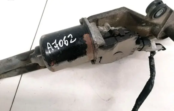 Toyota Avensis Verso Wiper motor 8511044100 85110-44100