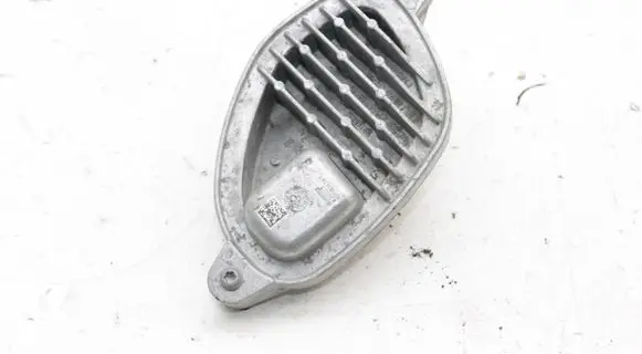 BMW 1 F40 LED ballast control module 90159762