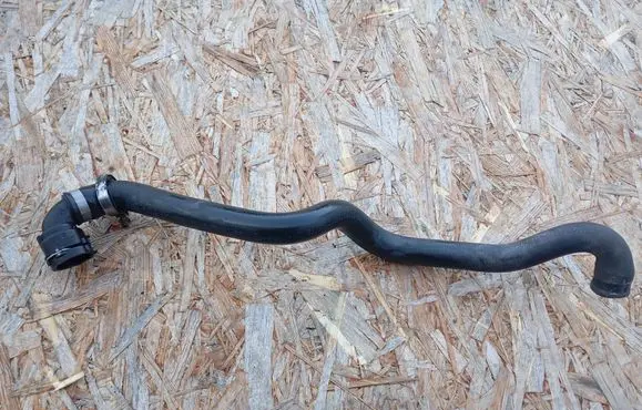 BMW 1 E81 E87 Engine coolant pipe/hose 11537552388