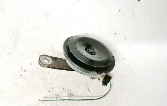 Toyota Avensis T250 Horn signal