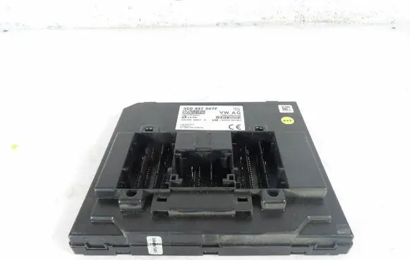 Skoda Fabia Mk3 (NJ) Comfort/convenience module 6C0937087E